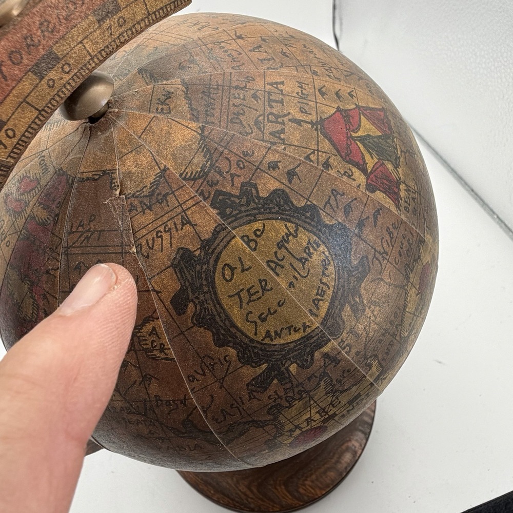 Vintage Old World Style Wooden Base ‎ Globe, Made in Japan - Picture 2 of 8